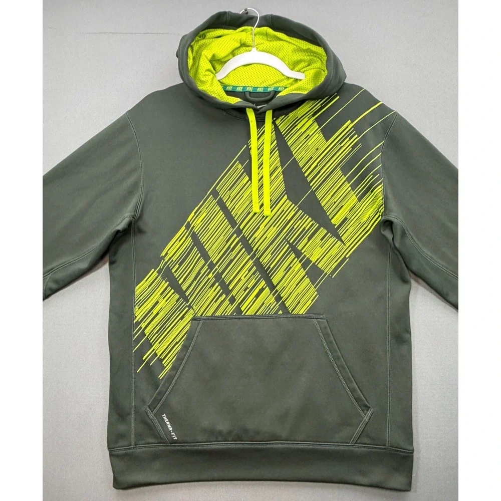 Nike therma fit